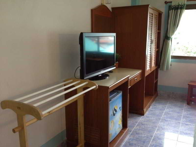 J Apartment Ao Nang Exteriör bild