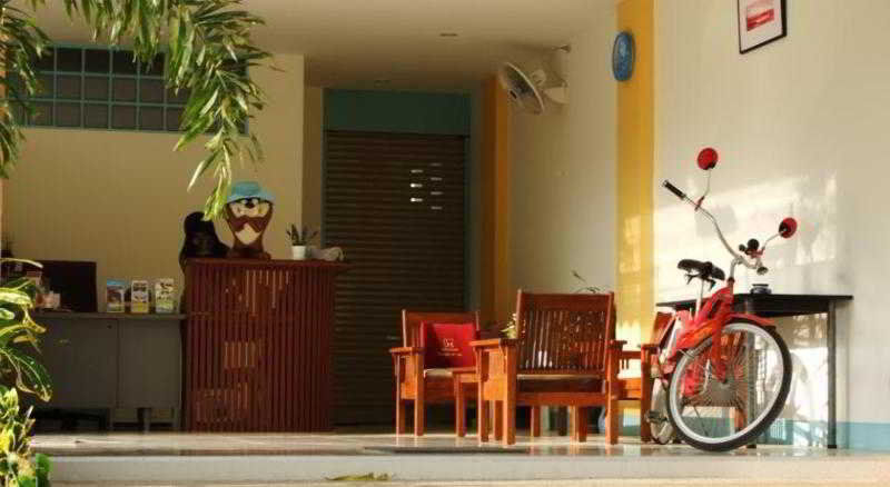 J Apartment Ao Nang Exteriör bild