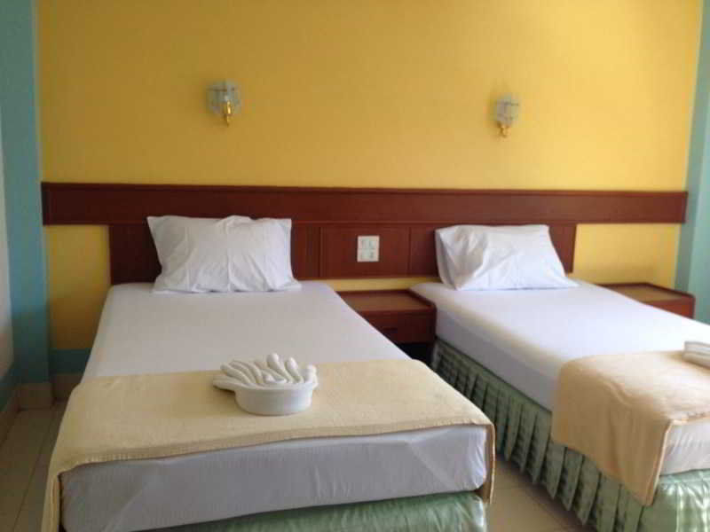 J Apartment Ao Nang Exteriör bild
